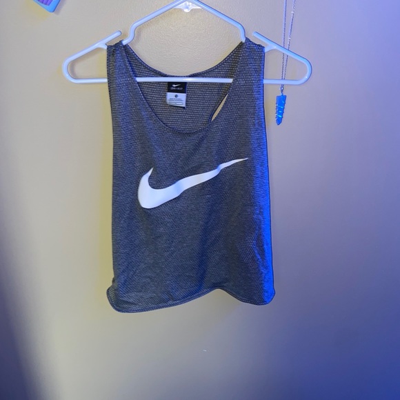 Nike tank top - Picture 1 of 2
